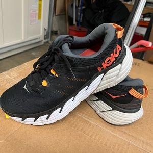 Hoka shoes 9.5 men